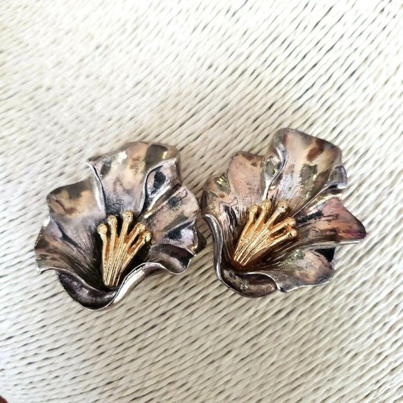 Mimi di N Flower Clip On Earrings 1989 - Picture 9 of 12